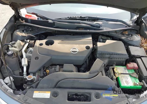 2015 Nissan Altima 2.5 S из США, поврежденный, VIN 1N4AL3AP1FN903817